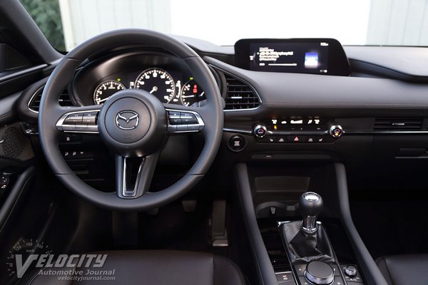 2020 Mazda Mazda3 5d Instrumentation