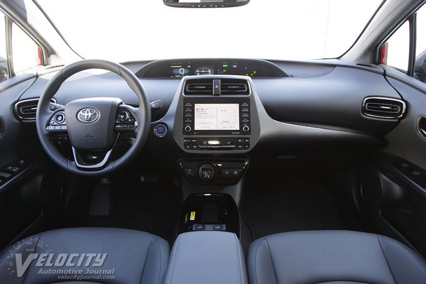 2021 Toyota Prius XLE 2020 edition Interior