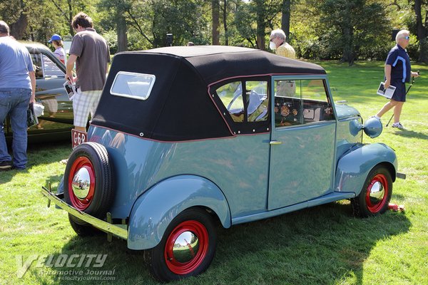 1941 Crosley convertible sedan