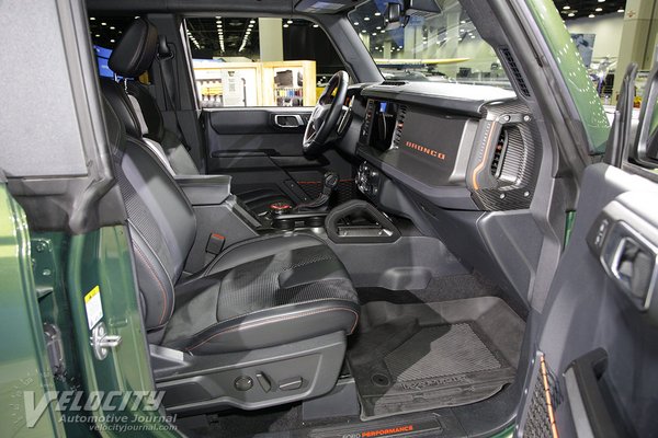 2023 Ford Bronco 4d Interior