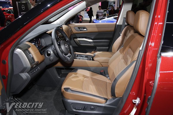 2023 Nissan Pathfinder Interior