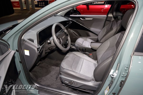 2023 Kia Niro Interior