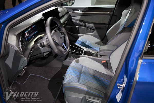 2025 Volkswagen Golf R Interior