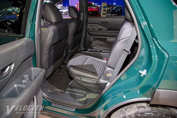 2024 Nissan Pathfinder Interior