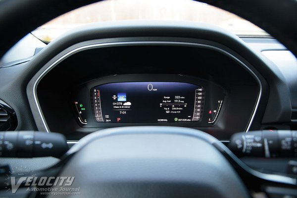 2024 Honda Pilot Elite Instrumentation