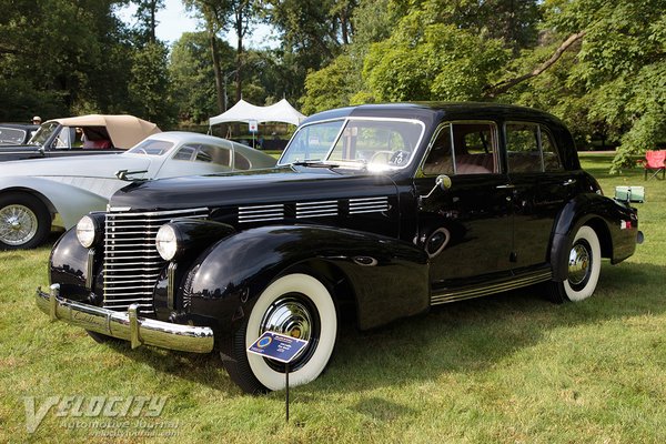 1938 Cadillac Series 60 Special Sedan