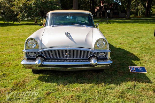 1955 Packard Clipper 4d sedan