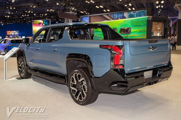 2025 Chevrolet Silverado EV