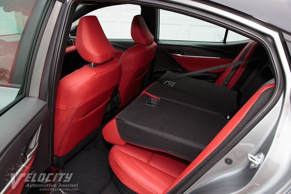 2025 Toyota Camry Interior