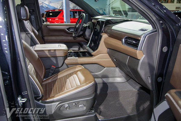 2025 GMC Yukon Denali Interior