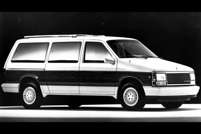 1990 Chrysler Town & Country