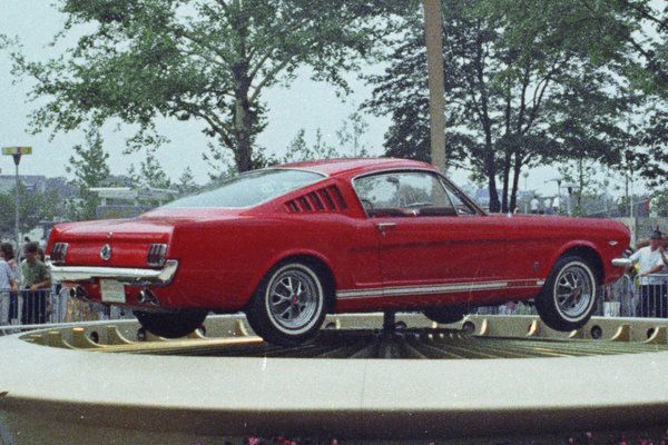 1965 Ford Mustang Fastback 2+2