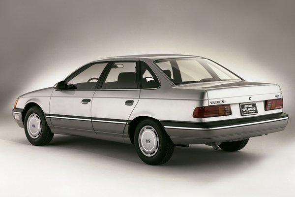 1986 Ford Taurus