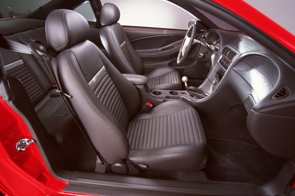 2003 Ford Mustang Mach I Interior