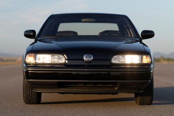 1990 Infiniti Q45