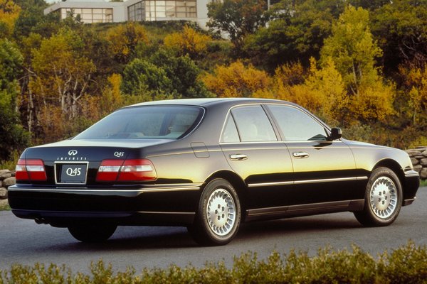 1997 Infiniti Q45