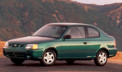 2000 Hyundai Accent GS Hatchback