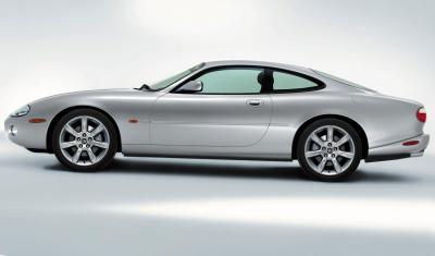 2004 Jaguar XK8 coupe