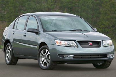 2005 Saturn ION sedan