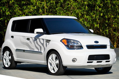 2010 Kia Soul White Tiger Concept