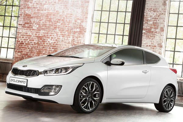 2013 Kia pro_cee'd 3d