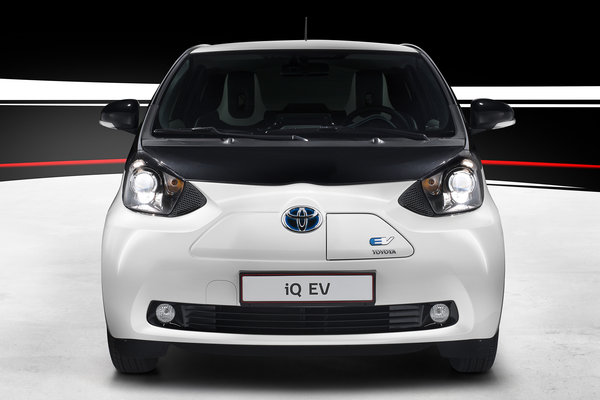 2012 Toyota iQ EV