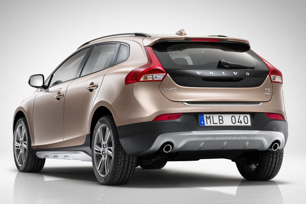 2013 Volvo V40 Cross Country