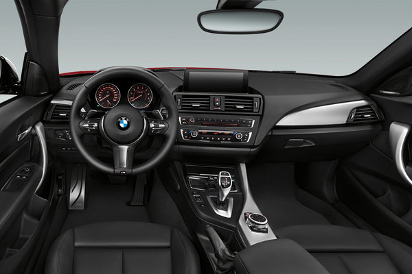 2014 BMW 2-Series Coupe Interior