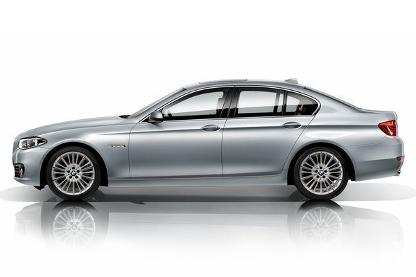 2014 BMW 5-Series 535i sedan