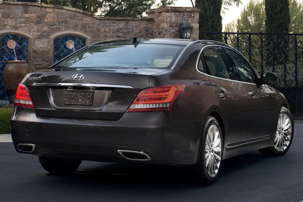 2014 Hyundai Equus