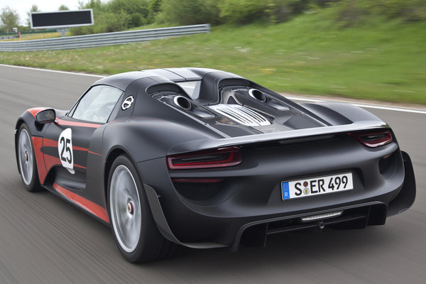 2014 Porsche 918 Spyder