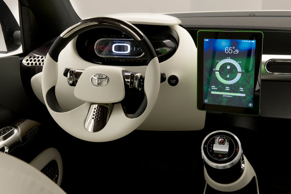 2014 Toyota Urban Utility Instrumentation