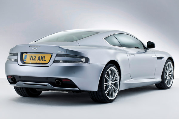 2013 Aston Martin DB9 Coupe