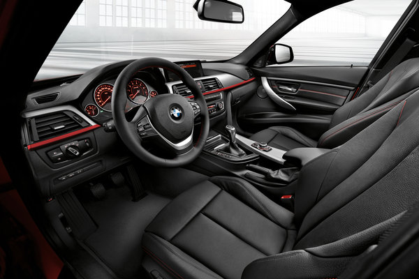 2013 BMW 3-Series Wagon Interior