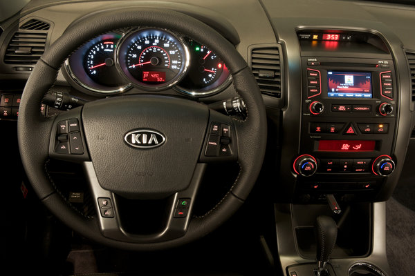 2013 Kia Sorento Instrumentation