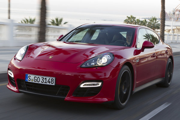 2013 Porsche Panamera GTS