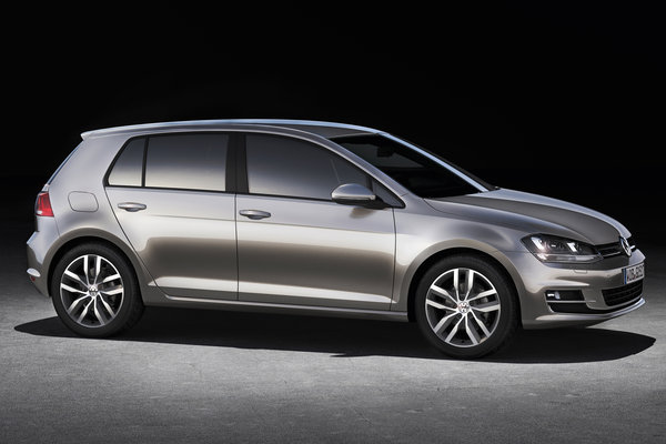 2013 Volkswagen Golf 5d