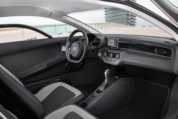 2013 Volkswagen XL1 Interior