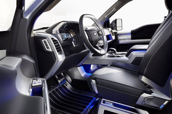 2013 Ford Atlas Interior