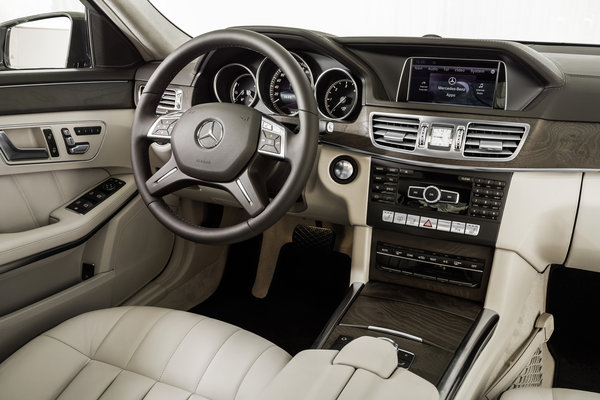 2014 Mercedes-Benz E-Class Sedan Interior