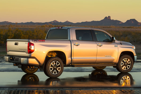 2014 Toyota Tundra Crew Cab Limited