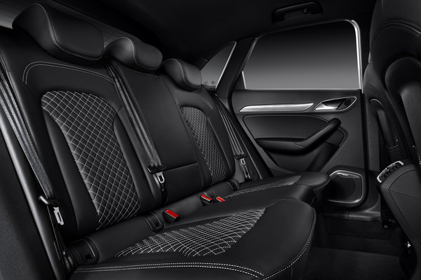 2014 Audi RS Q3 Interior