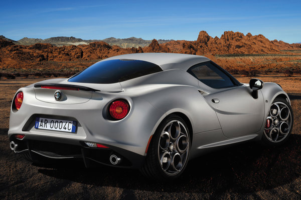 2014 Alfa Romeo 4C Launch Edition