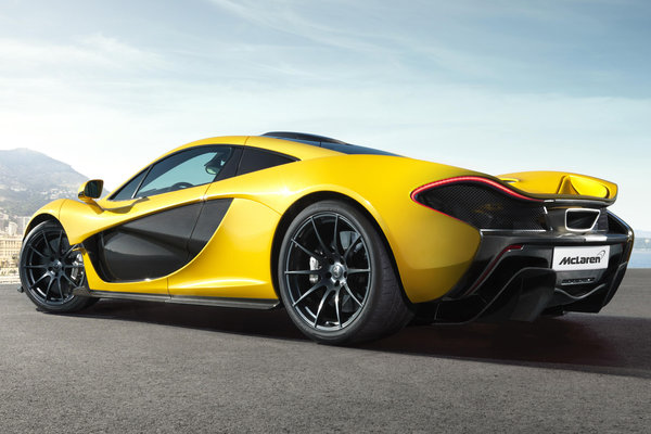 2014 McLaren P1