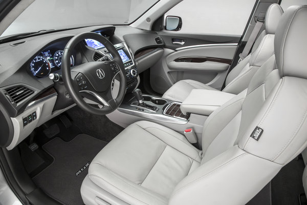 2014 Acura MDX Interior