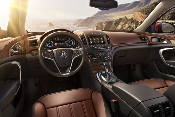 2014 Buick Regal Interior