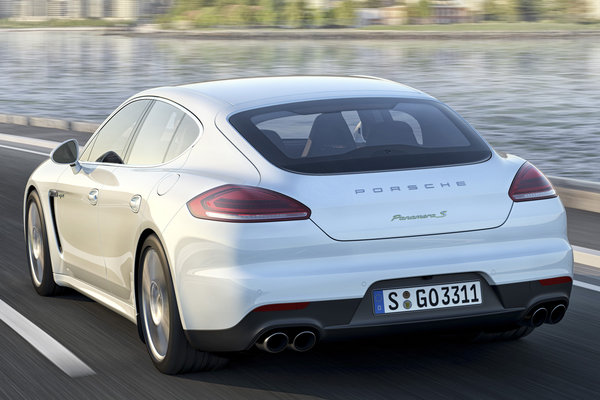 2014 Porsche Panamera E Hybrid