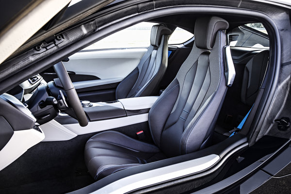 2014 BMW i8 Interior