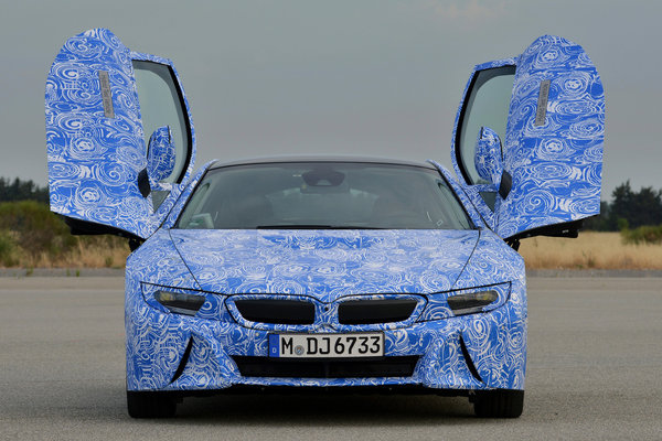 2015 BMW i8