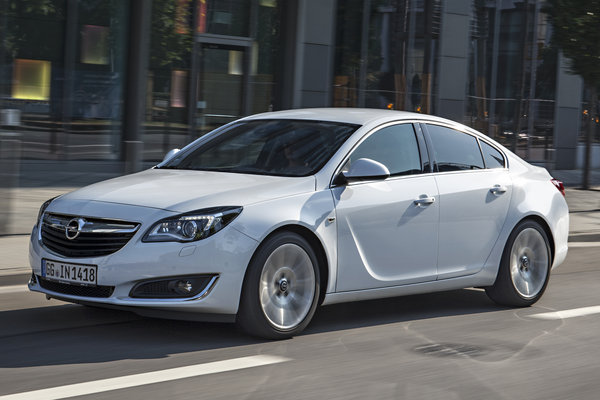 2014 Opel Insignia sedan